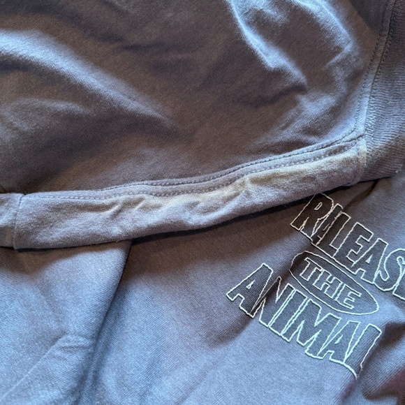 Vintage Release the Animal In You Fierce Rottweiler Dog Graphic T-Shirt Y2K 2000 - Picture 5 of 5